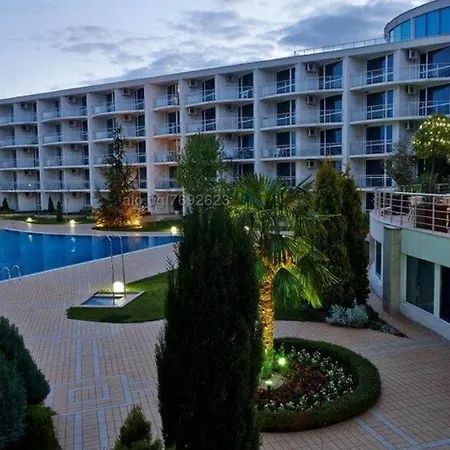 Atlantis Nikol Lägenhet Burgas