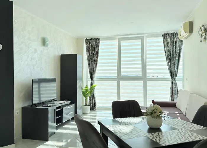 Atlantis Nikol * Burgas