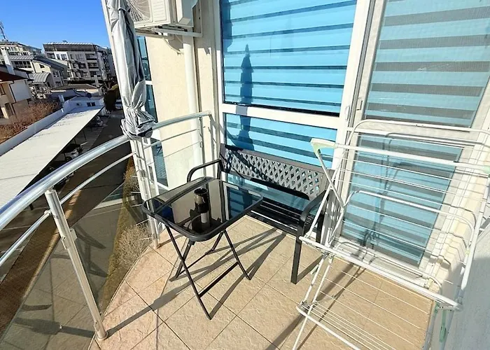 Lägenhet Atlantis Nikol