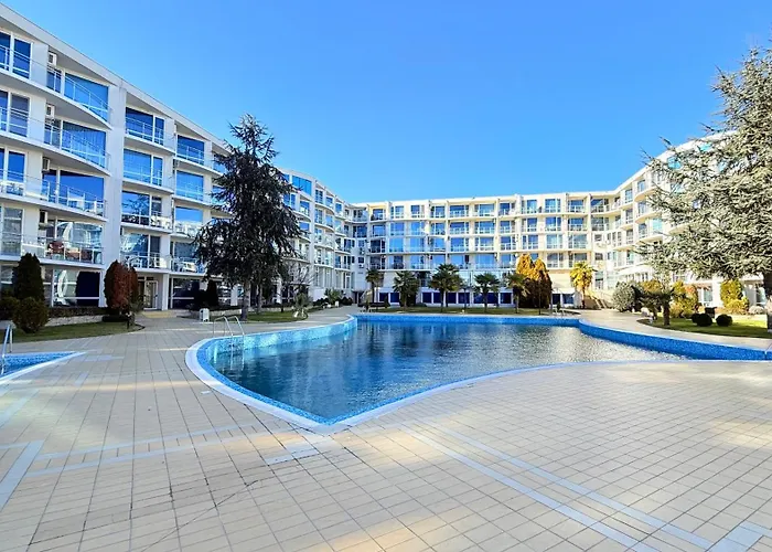 Atlantis Nikol * Burgas