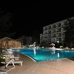 Atlantis Nikol Apartment