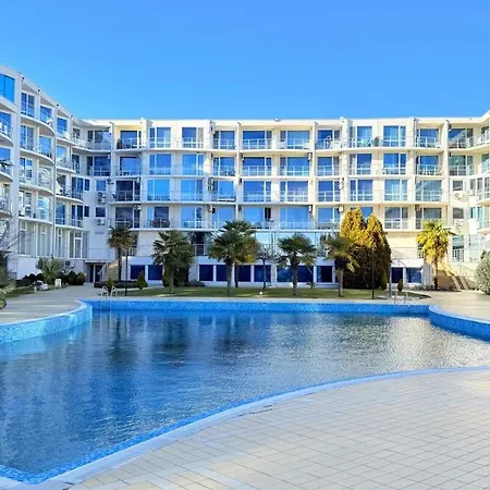 Atlantis Nikol Apartment Burgas