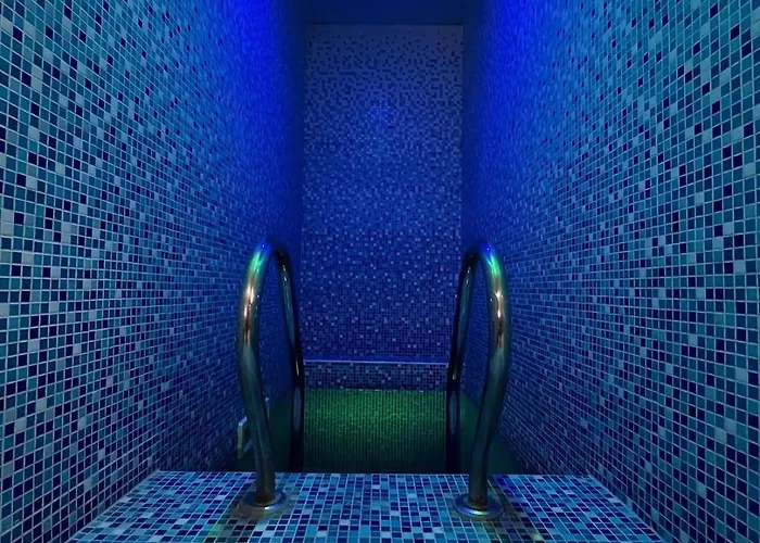 Atlantis Nikol شقة